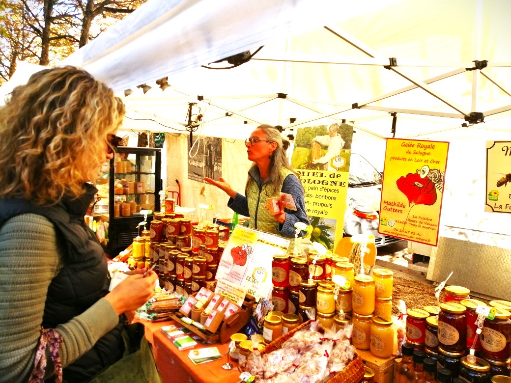 stand cliente et mathild e batignole